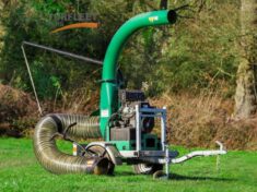 BILLYGOAT TRAILED DEBRIS LOADER