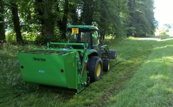 TRACTOR MOUNTED SCARIFIER