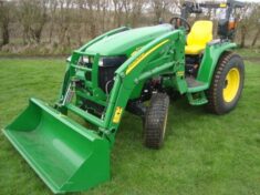 LOADER TO SUIT JOHN DEERE 2038R or 3046R