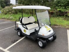 4 SEATER PEOPLE CARRIER
